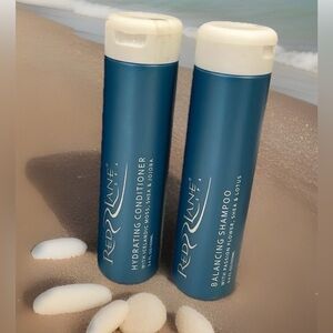 Sandals Red Lane Spa Shampoo & Conditioner Set  🌿🆕🌿 
 2-  3.4oz Bottles